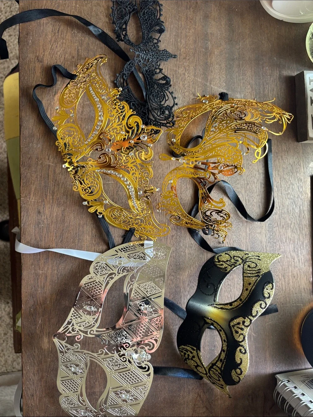 Gold and Black Venetian Masquerade Mask Set - Elegant Women's Accessories